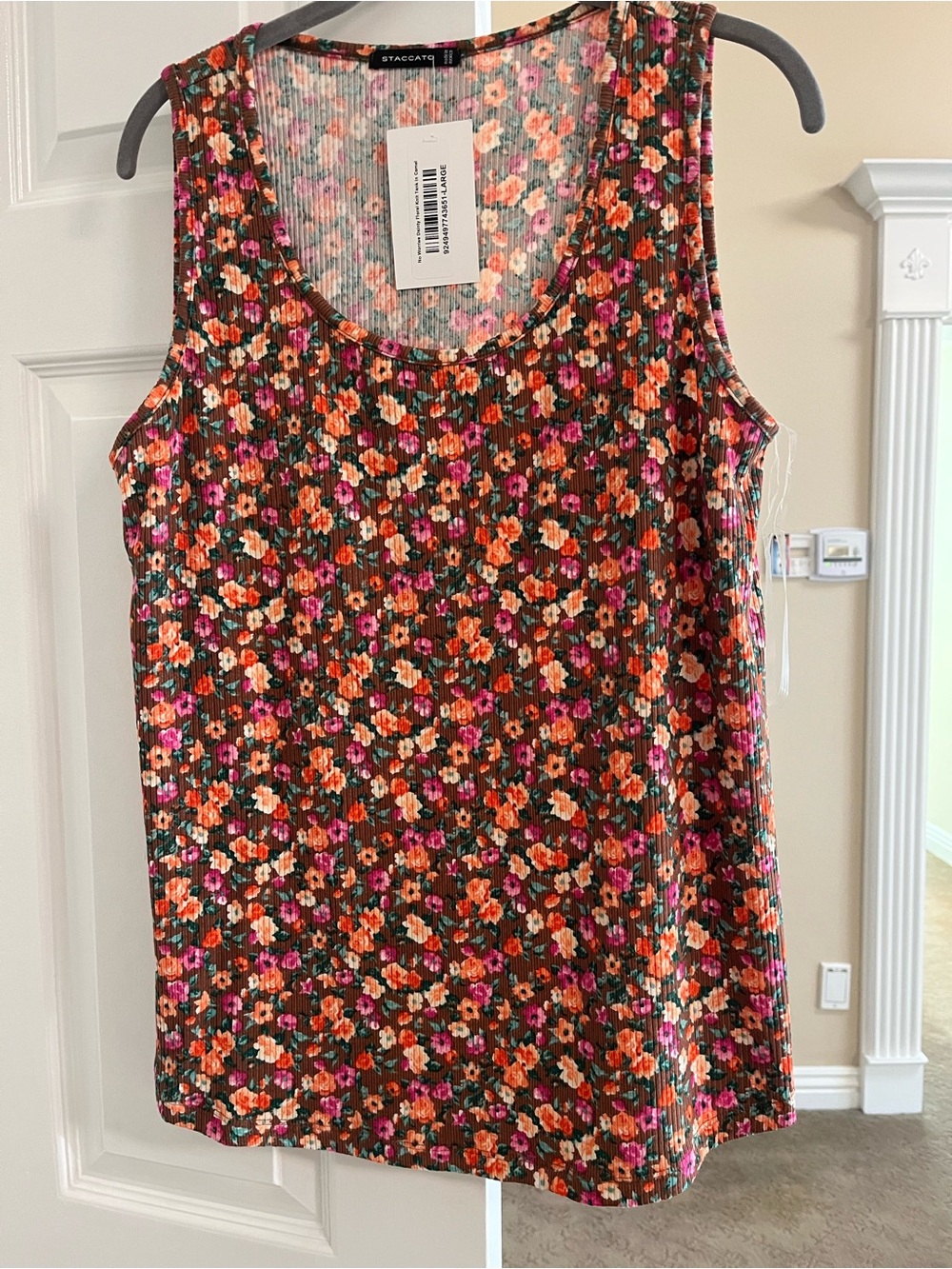 Staccato Floral Ribbed Tank Top